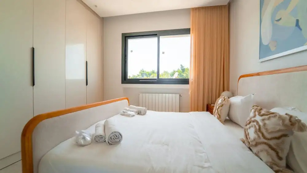 Villa Malaga Luxury for 10 in Central Marsa