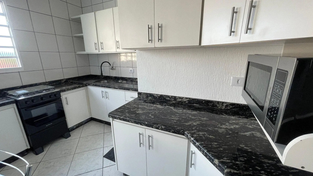 Amplo Apartamento C/ 4 Quartos, Churrasqueira E área De Lazer