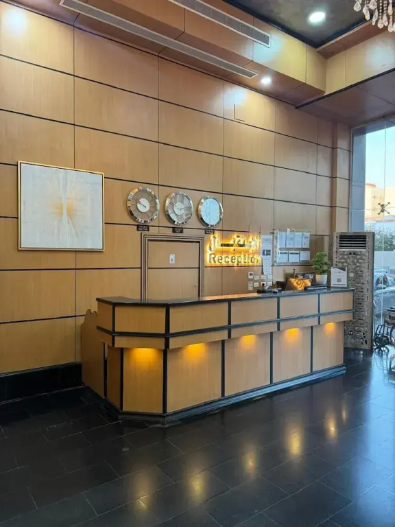 Al Thanaa Al Raqi Serviced Apartments