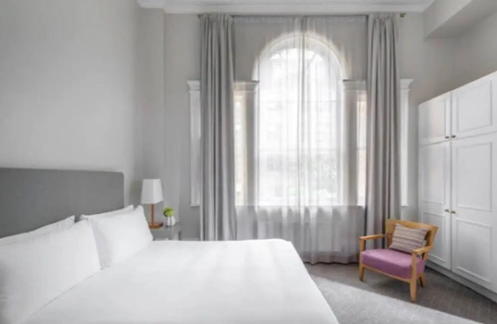 2 Bedrooms, 2 Bathrooms Nice Luxury Serviced Apartment In Mayfair