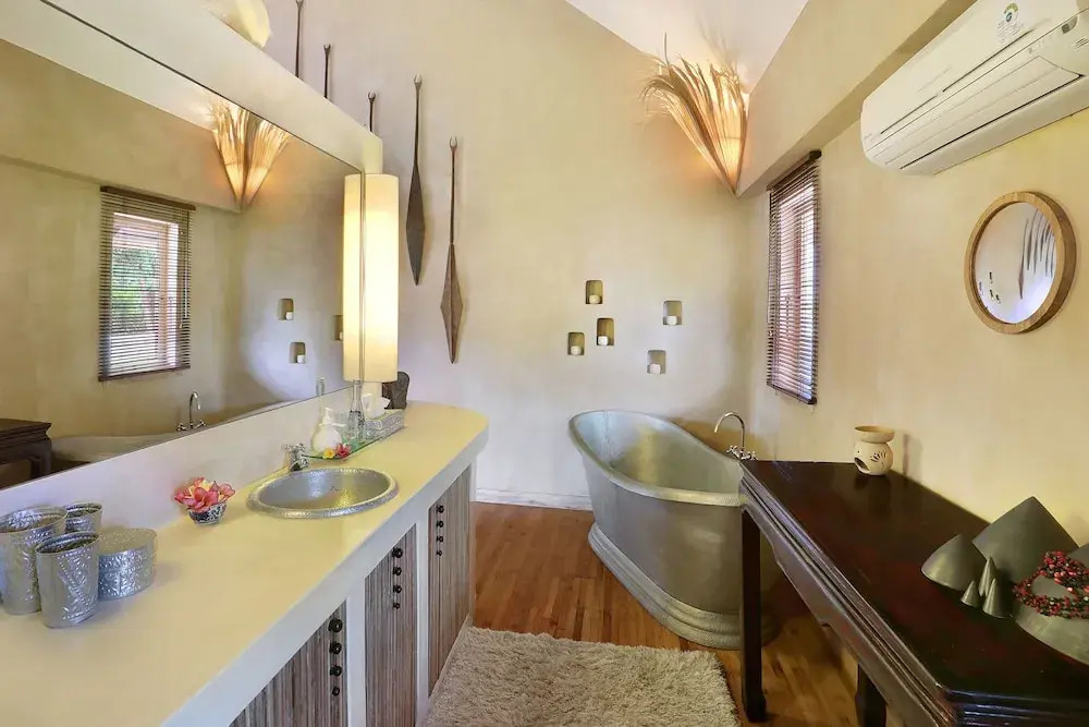 Black Villas Canggu Beach by OXO