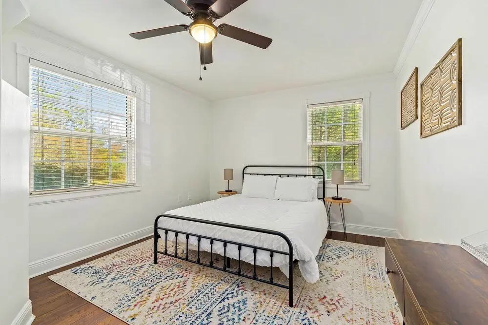 Pet-friendly Mobile Condo ~ 4 Mi to Downtown!