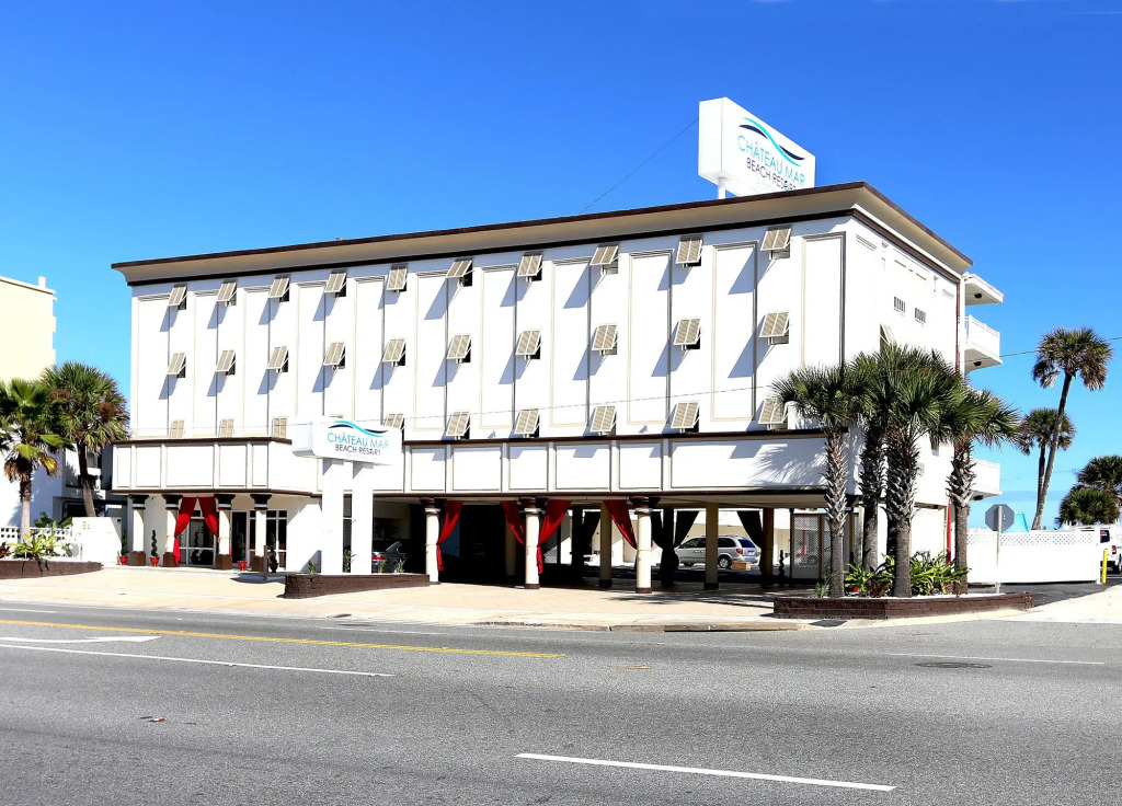 Chateau Mar Beach Hotel NEWLY REFURBISHED