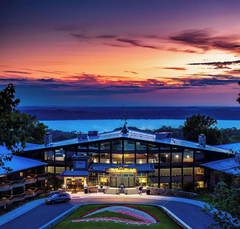 The Lakeview Hotel, Shanty Creek Resort