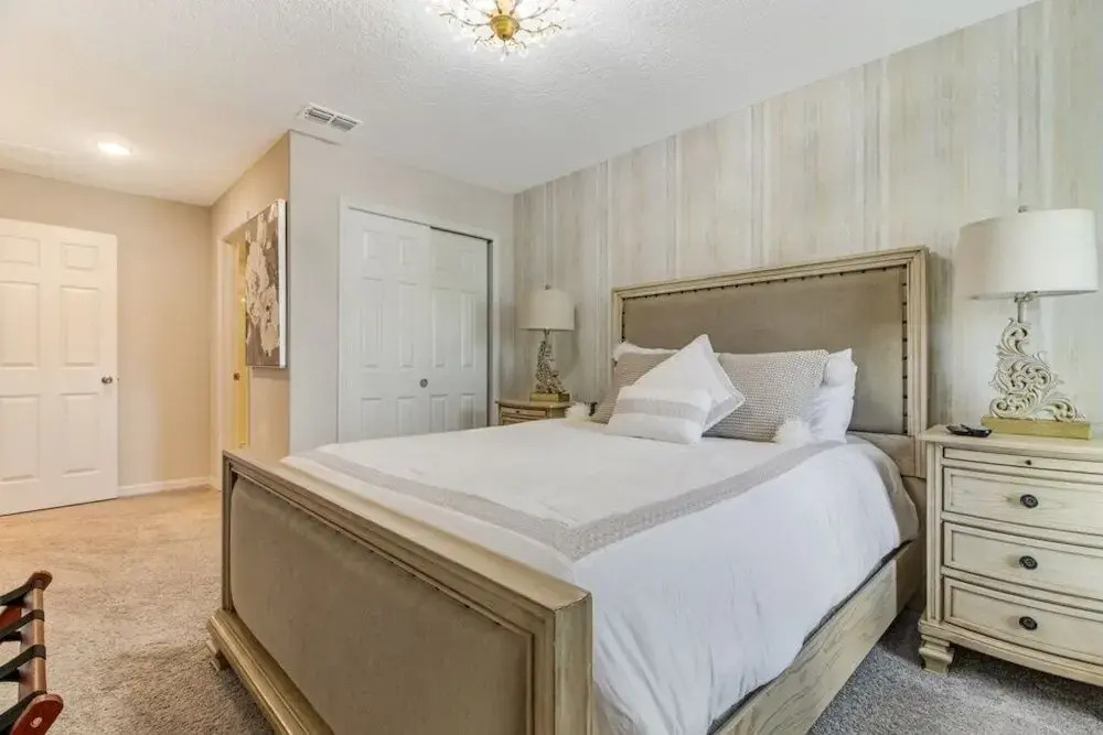 Solara 1598 Ihr 1027 5 Bedroom Townhouse