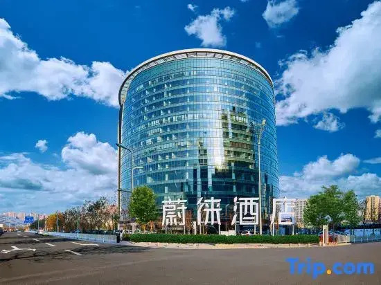 VYLUK Hotel (Lanzhou Wanda Mao Aotizhongxin Subway Station)