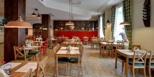 Leśny Dwór Karpacz Piekarnia Mio Padre Restauracja Mamma Mia