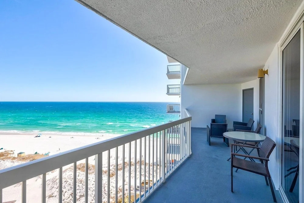 Pelican Beach 1412 2 Bedroom Condo by Pelican Beach Management