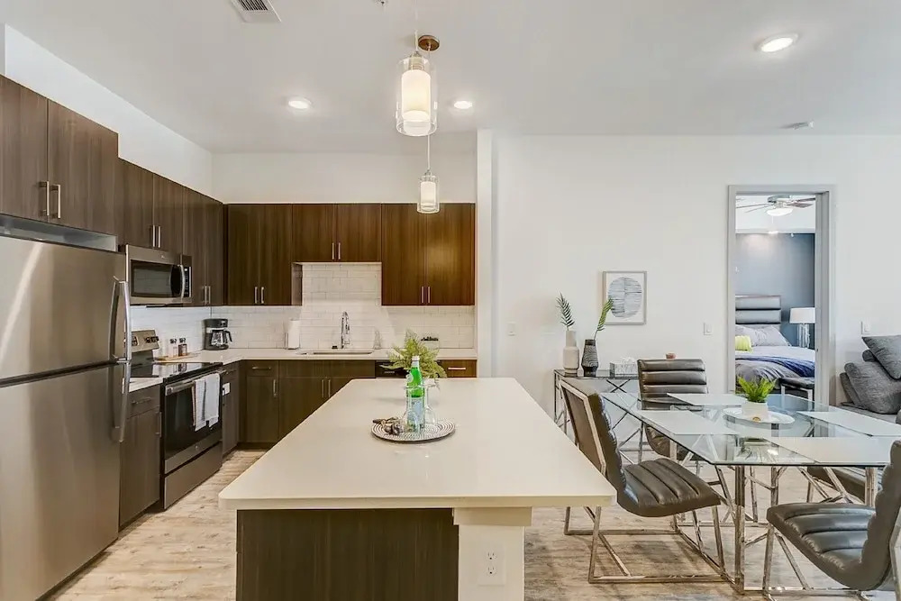 Magnolia Lux Condos by Barsala