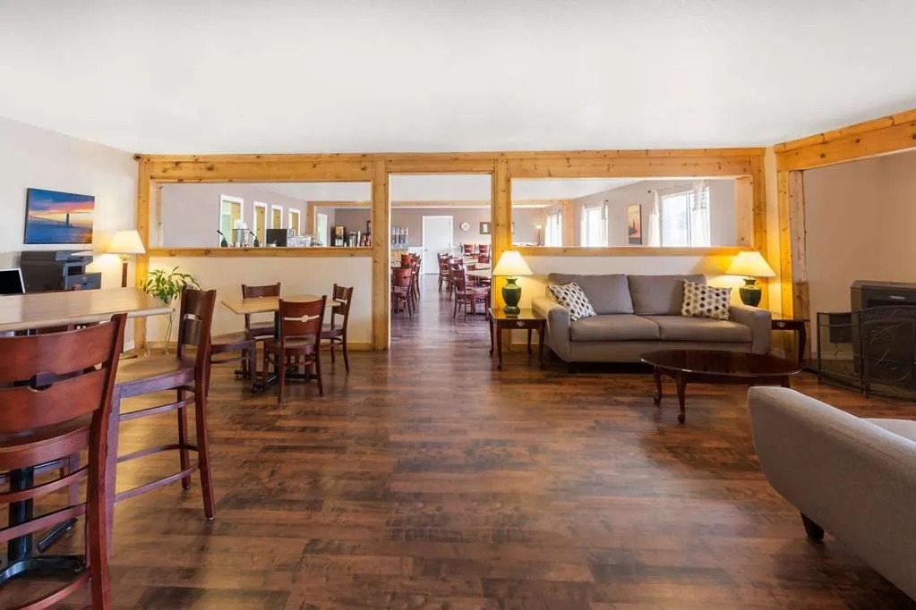 Days Inn Manistee