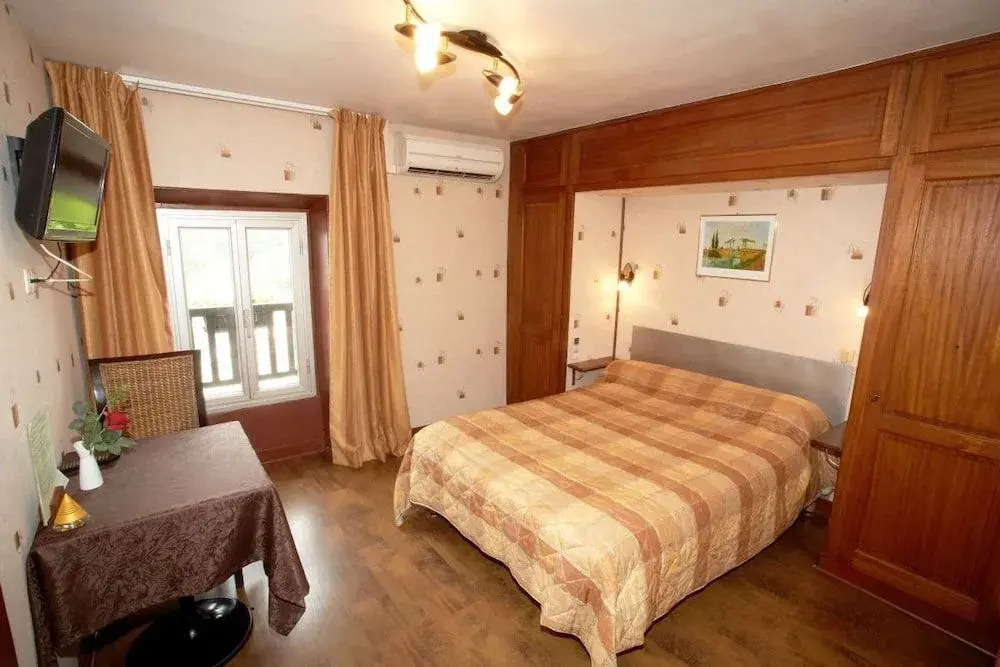 LOGIS HOTEL - Auberge de l'Hélix