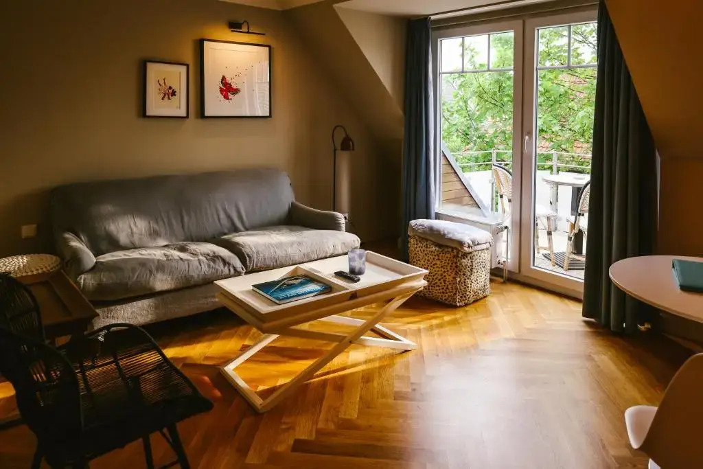 Mimosa House