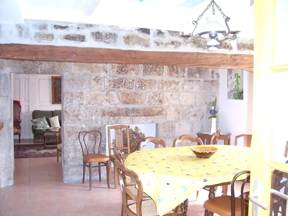 House With 4 Bedrooms in Saint-andré-en-vivarais, With Furnished Garde