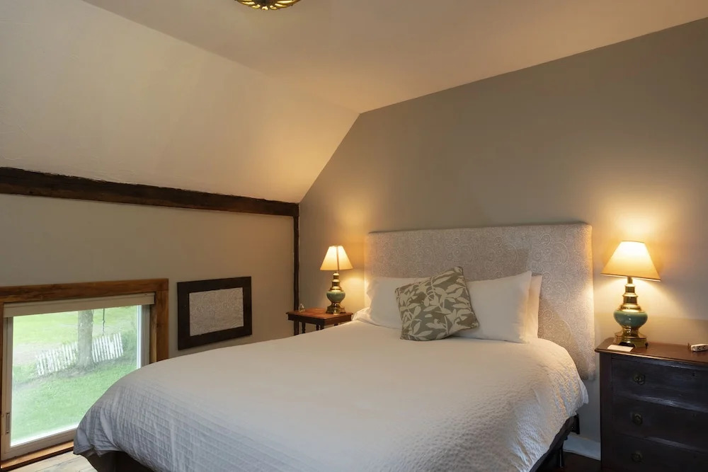 The Karass Inn