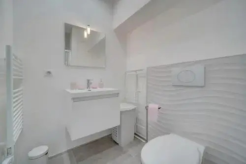 IMMOGROOM - Renovated - Wifi - AC - CONGRESSBEACHES