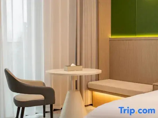 Riverside View Hotel