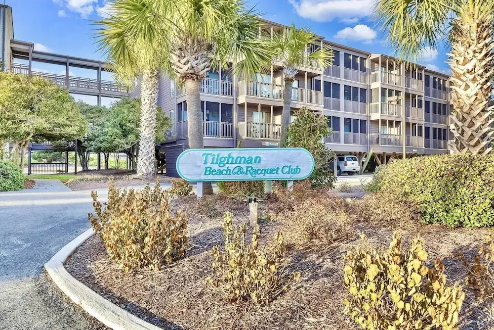 Tilghman Beach And Racquet Club 160b 1 Bedroom Condo by RedAwning