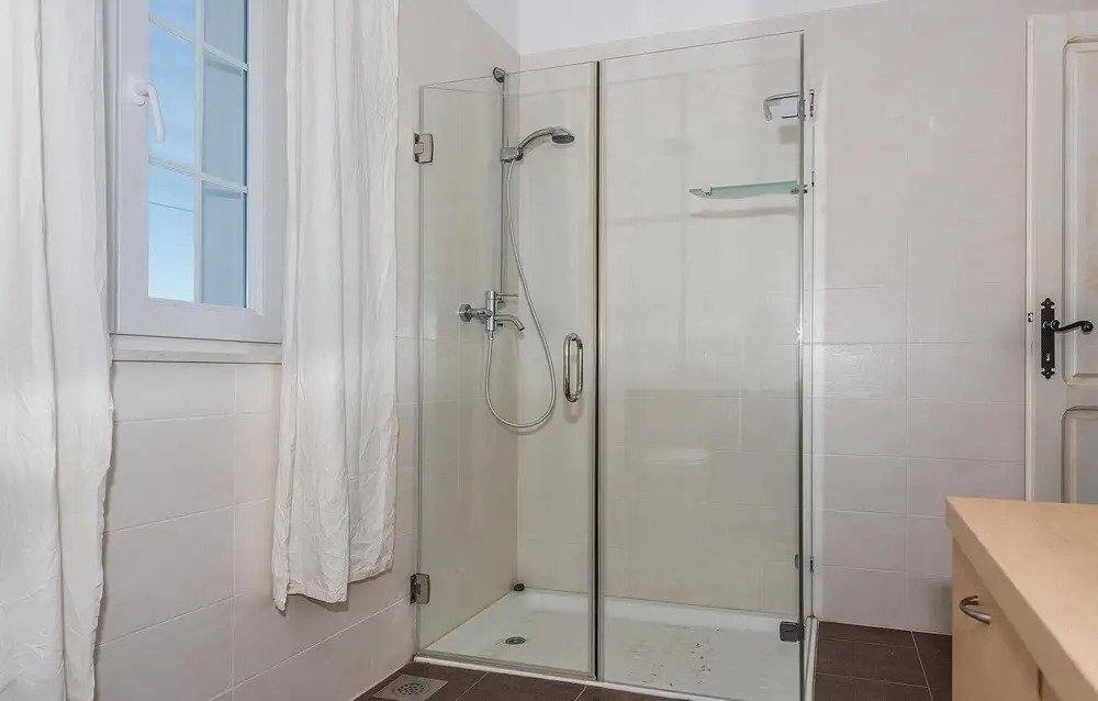 Two-Bedroom Holiday Home In Radonic