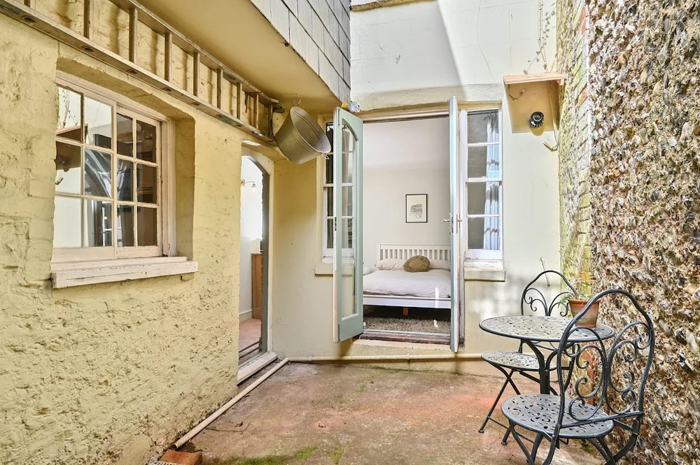 Host Stay Hanover Rest