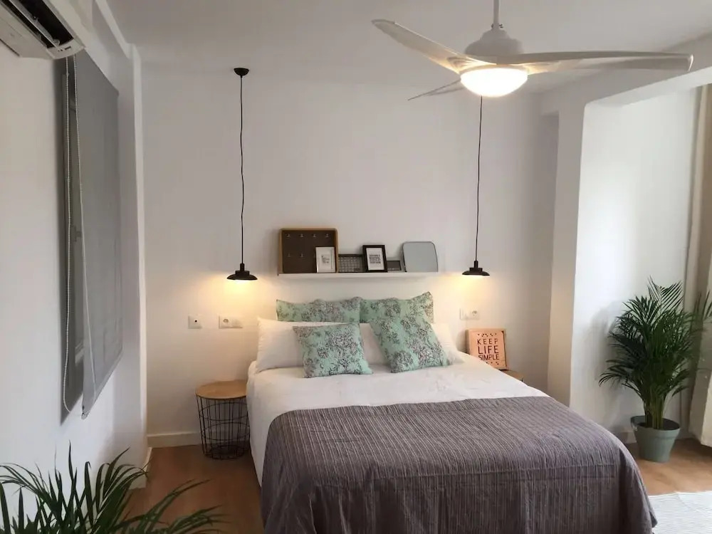AHRO Suites Plaza María Guerrero 4