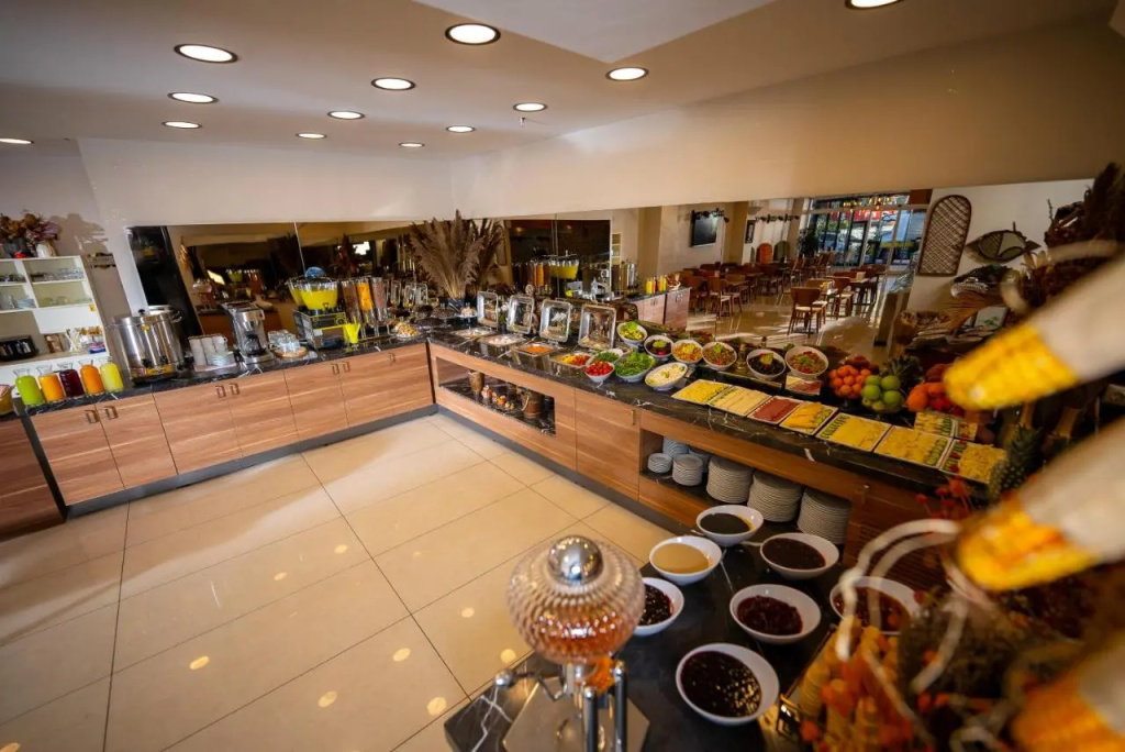 Mari Suites Hotel