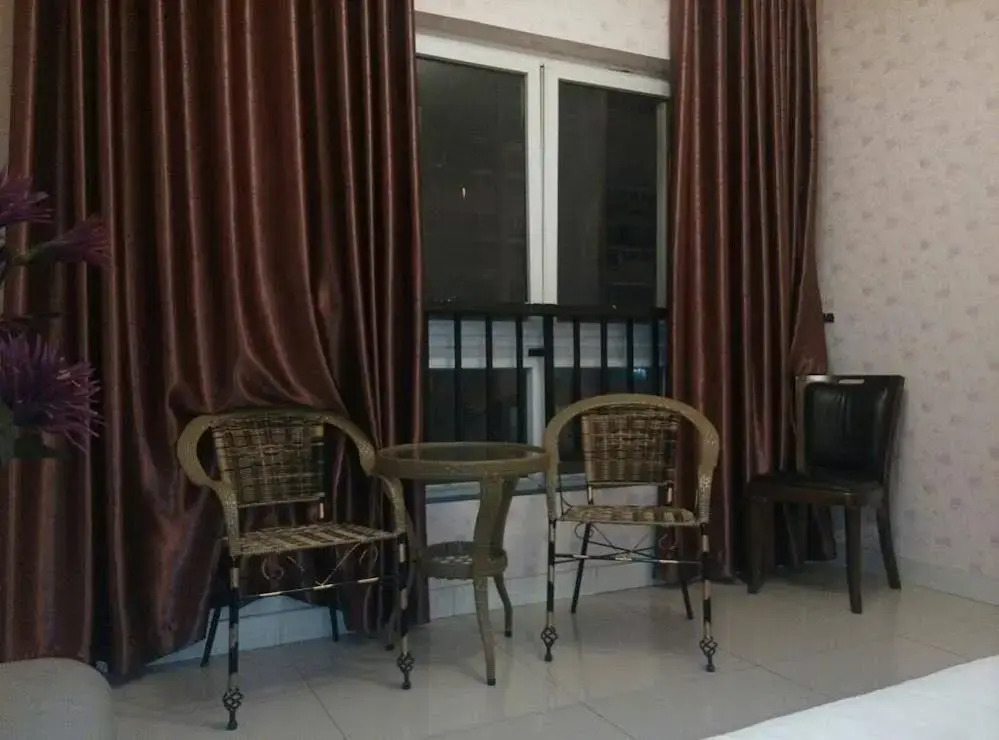 Chongqing Yelaixiang Hotel