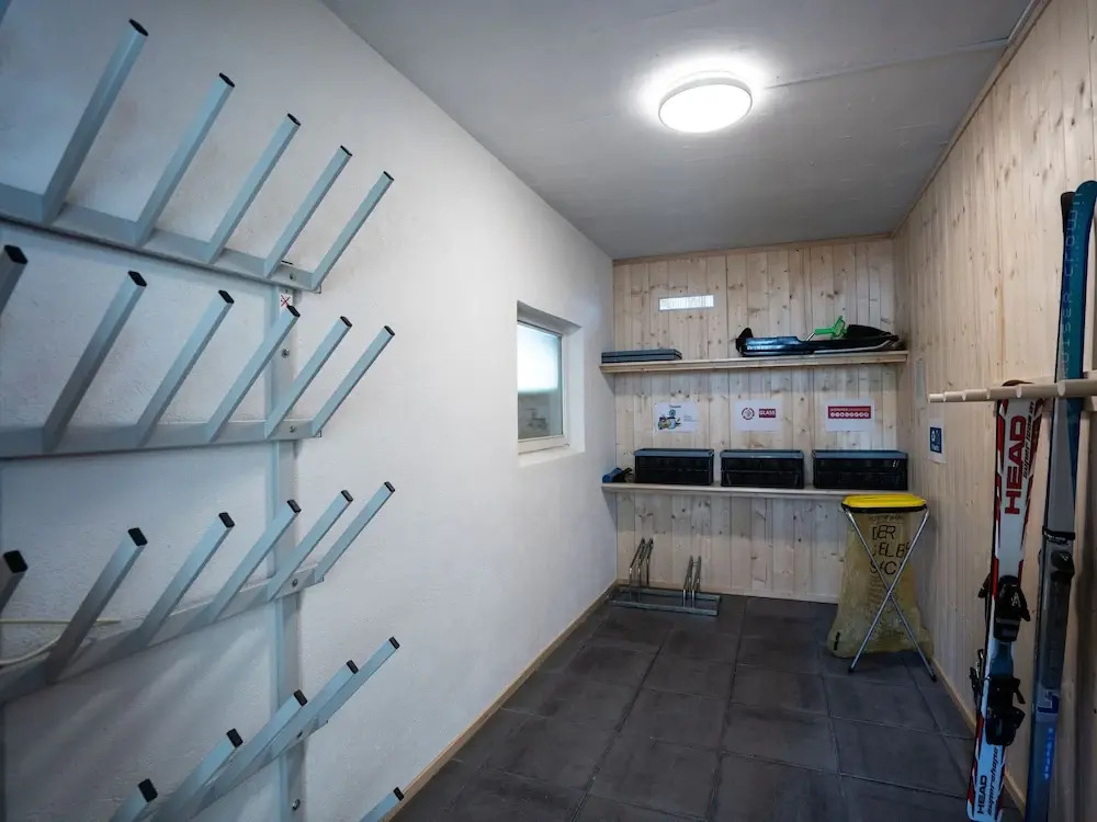 Opulent Holiday Home in Piesendorf with Sauna & Hot Tub