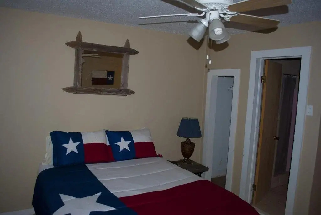 Sanderson Motel