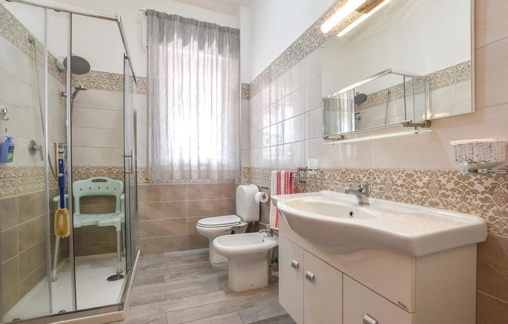 Stunning Apartment in Giarre With Wifi and 2 Bedrooms