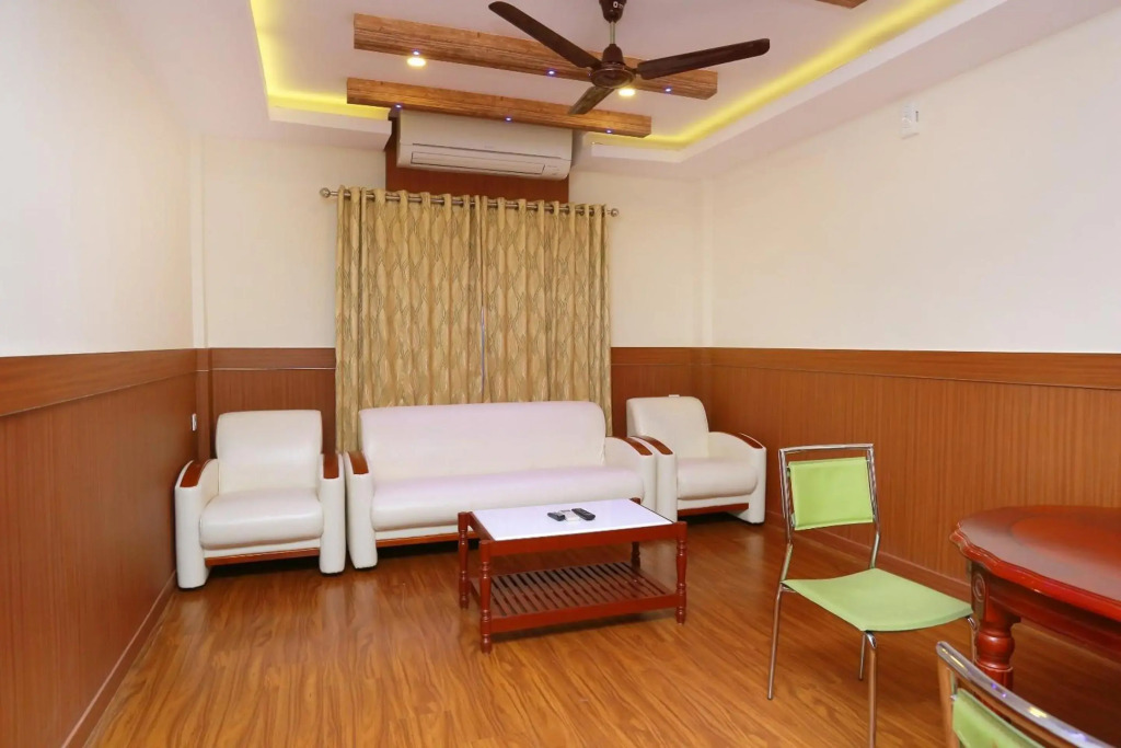 Super Capital O Kovilakam Residency