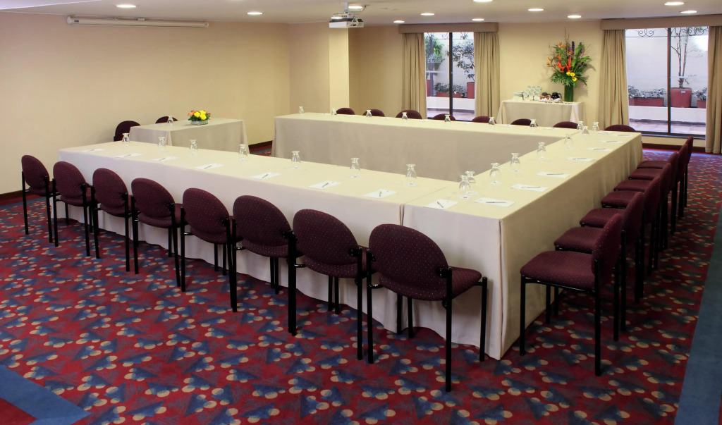 Hotel Estelar Suites Jones