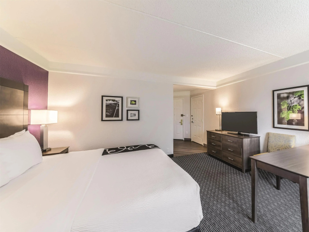 La Quinta by Wyndham Austin Airport