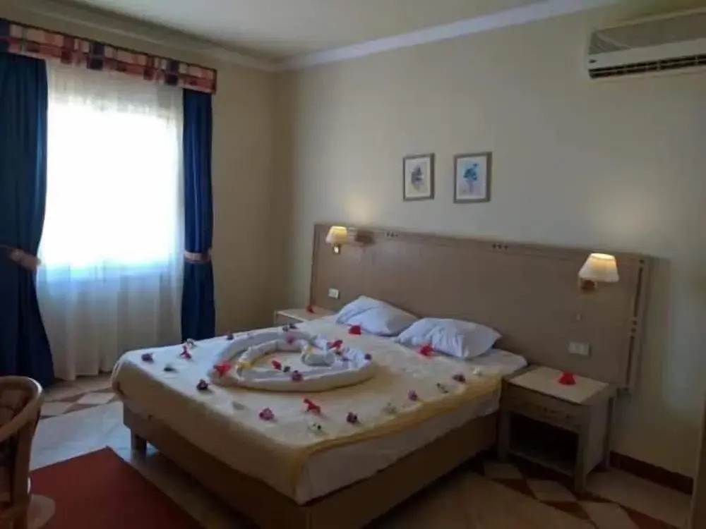 Royal Beach Resort