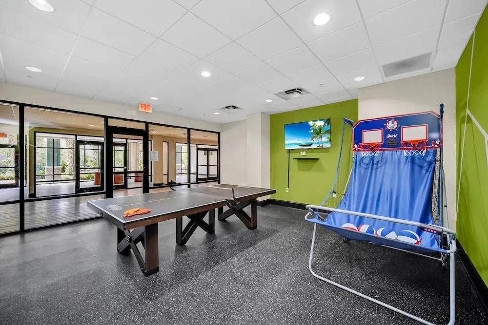 Upstay Pet Friendly Condo 6 Minutes From Disney