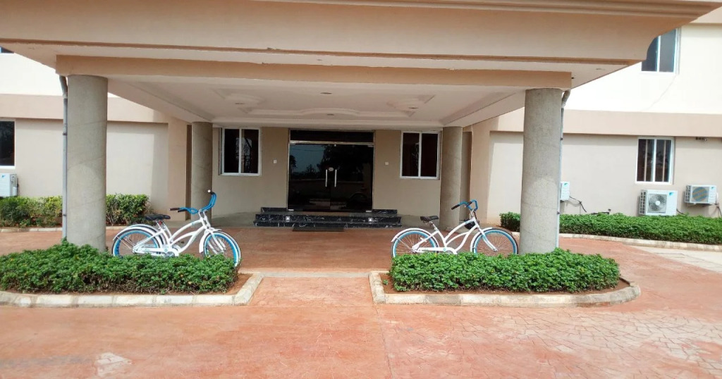 Yewa Frontier Hotel