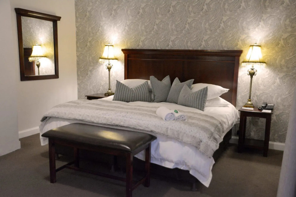 Mont dOr Hotel Clarens, Cork Tree Collection