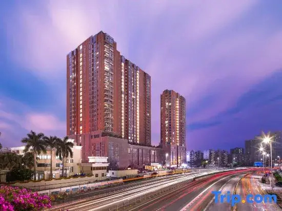 Joy Holiday Hotel Shenzhen (Luohu Port Huangbeiling Subway Station)