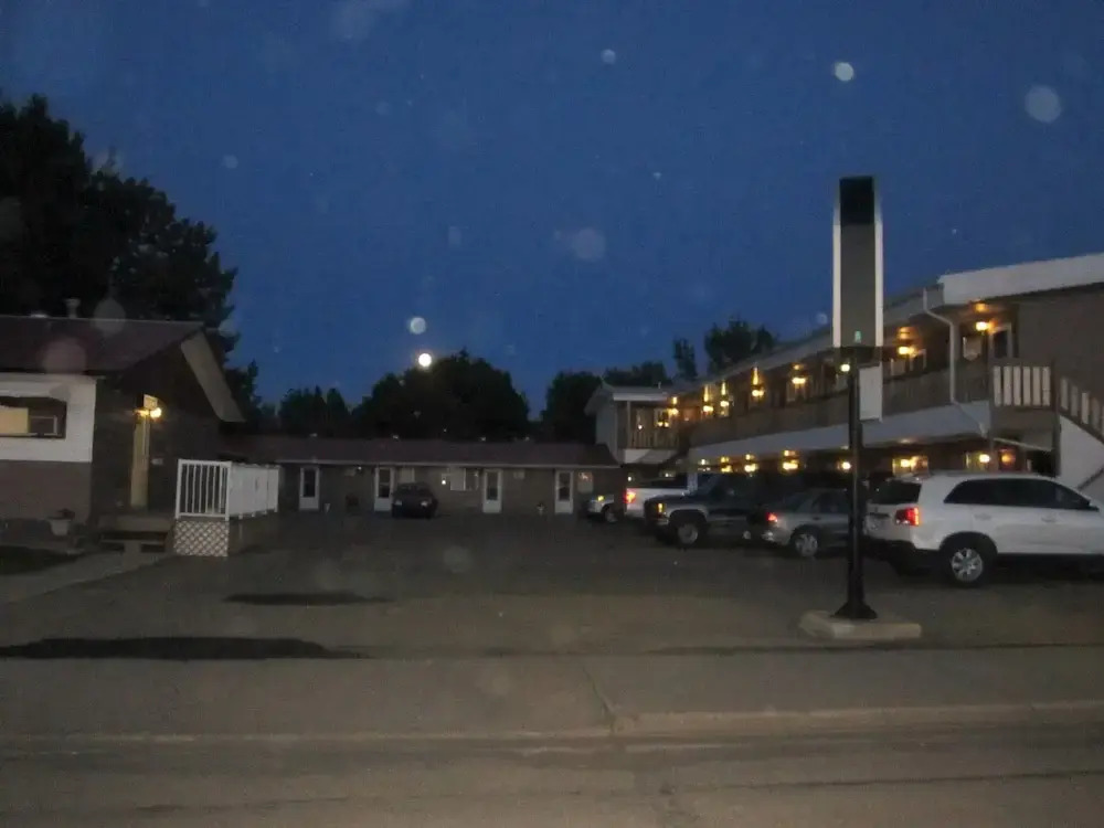 Viking Lamplighter Motel