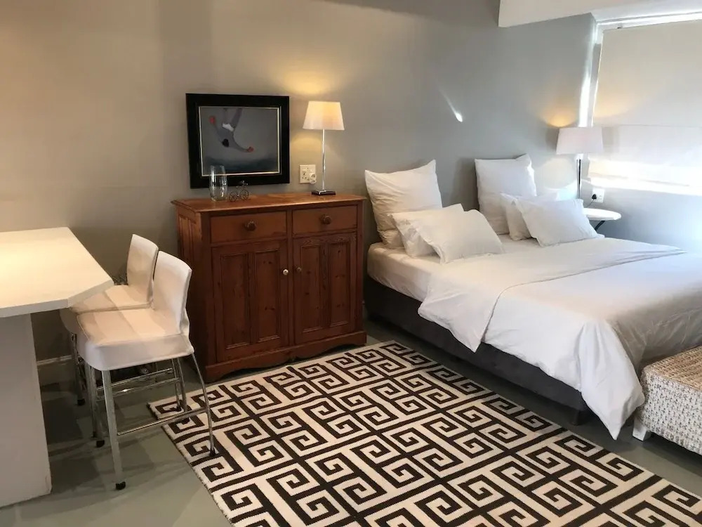 Green Point Self Catering Studios