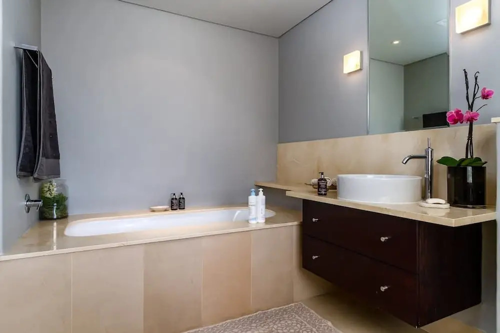Art Apartment III in Cape Town