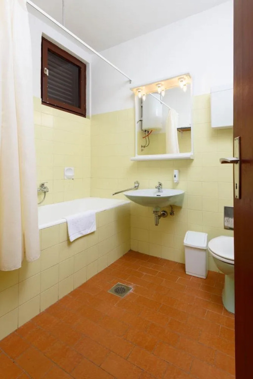Apartments Medena budget