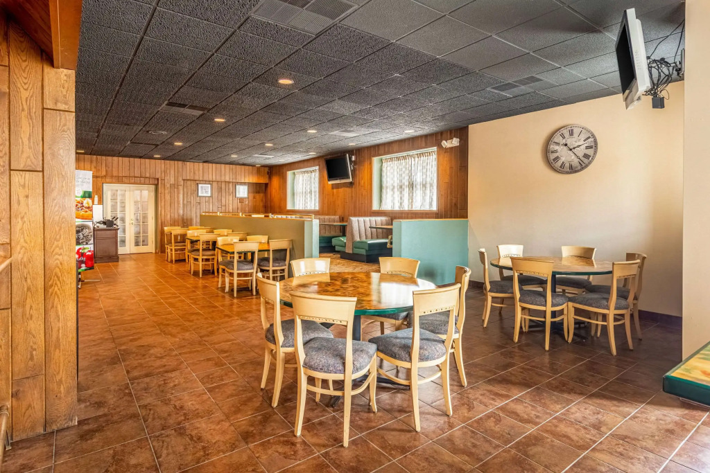 Quality Inn & Suites Virginia MN