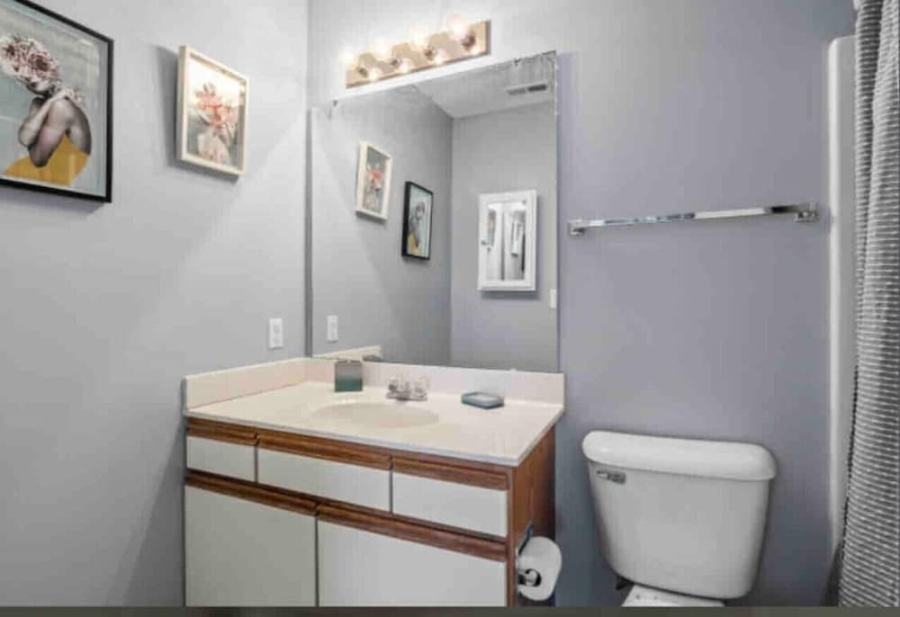 Seas the Day Bright 2BR Surfside Beach Condo w/ King Bed, Carolina Room & Pet-friendly Vibes