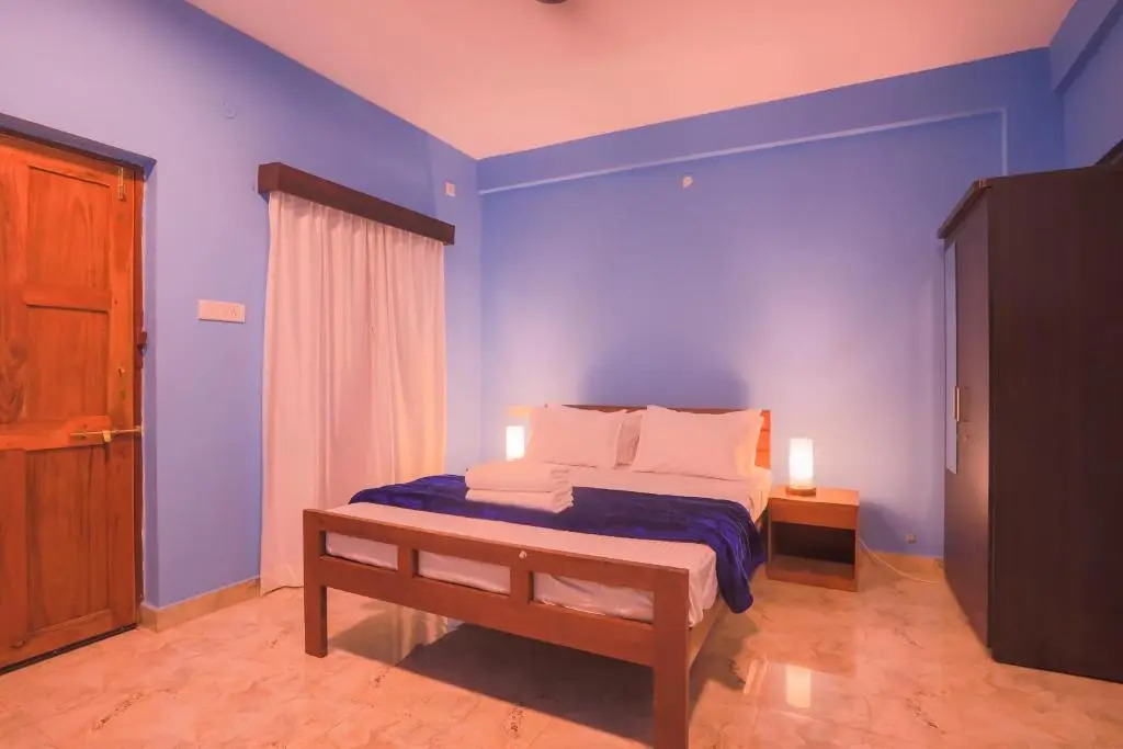 Pinnacle Mist , Calangute Beach Road