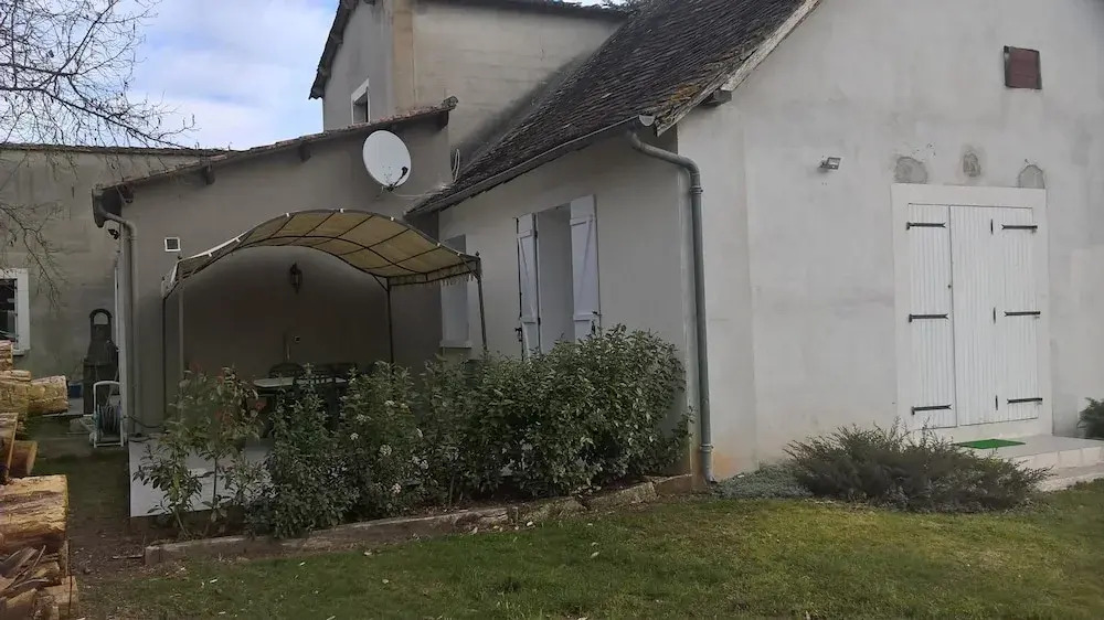 House With one Bedroom in Le Change, With Furnished Garden and Wifi