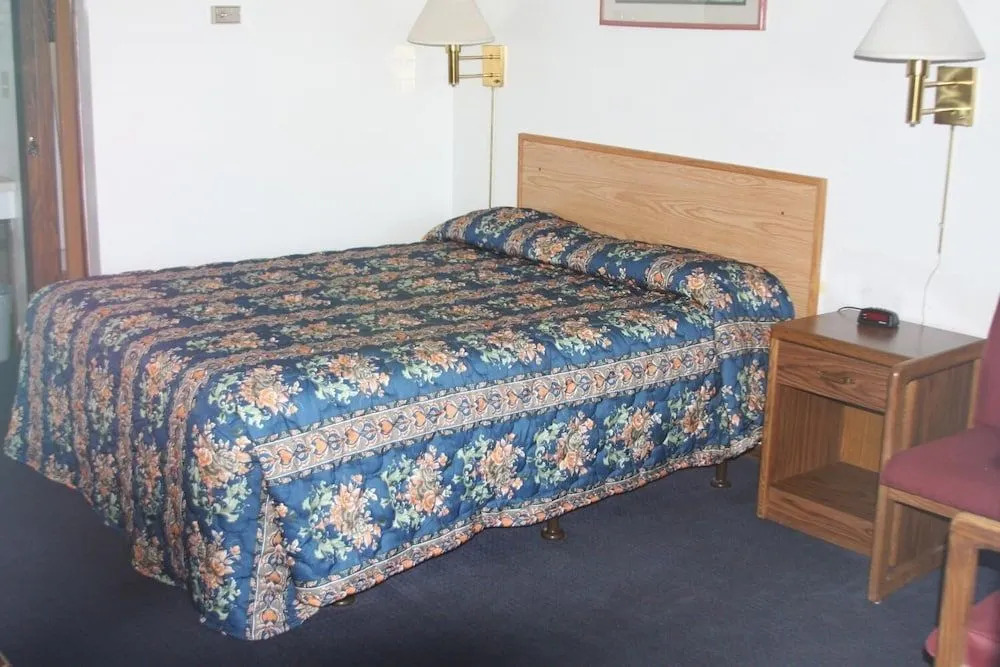 Viking Jr. Motel