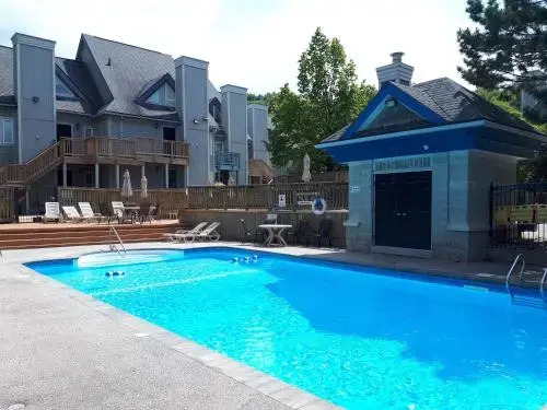 Blue Mountain Getaway