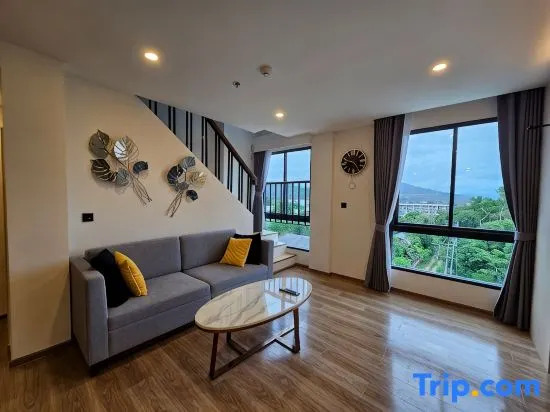 Luxury Duplex (60 sq m) in  ,500m to Rawai beach.