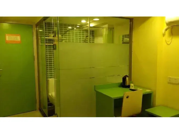 Yimi Hotel Changshou Metro Branch