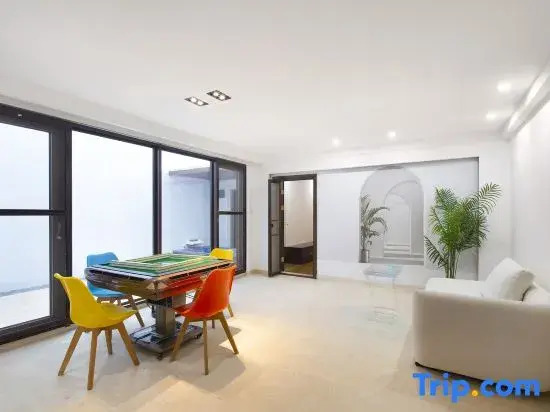 Sanya Binhai Holiday Villa